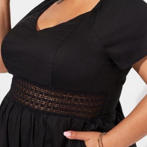Torrid Midi Poplin Sheer Waist Dress size 2 black 18-20 - Picture 3 of 5